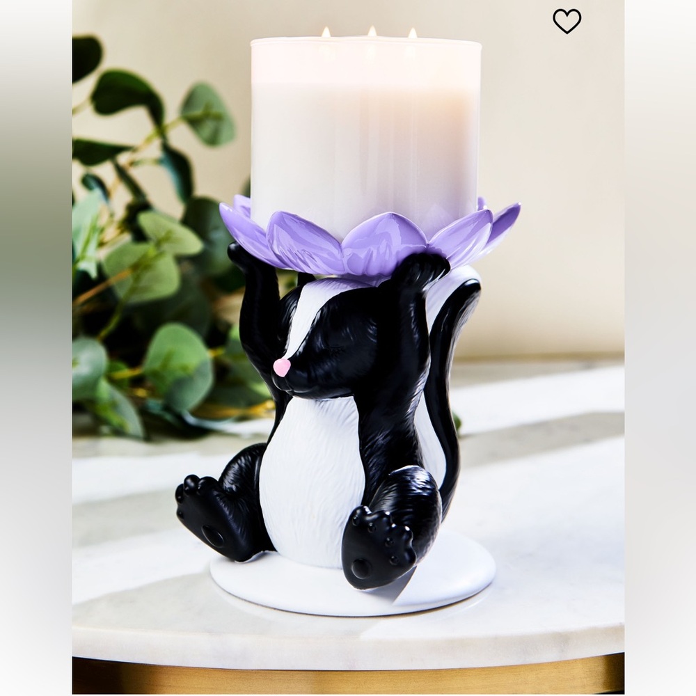 Bath & Body Works Flowery Skunk Pedestal 3-Wick Candle Holder